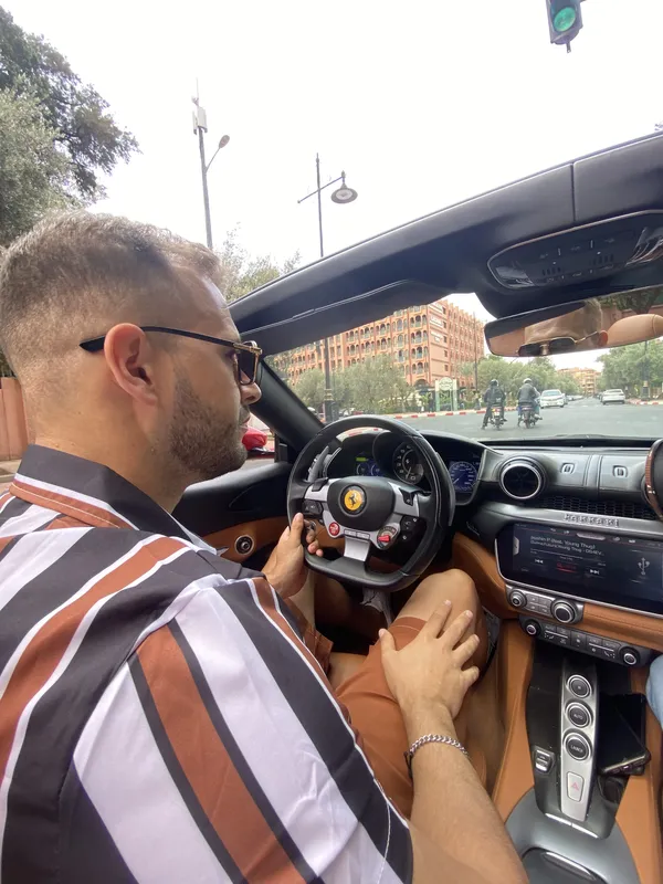 Carlos Loureiro em Marrakech, Ferrari